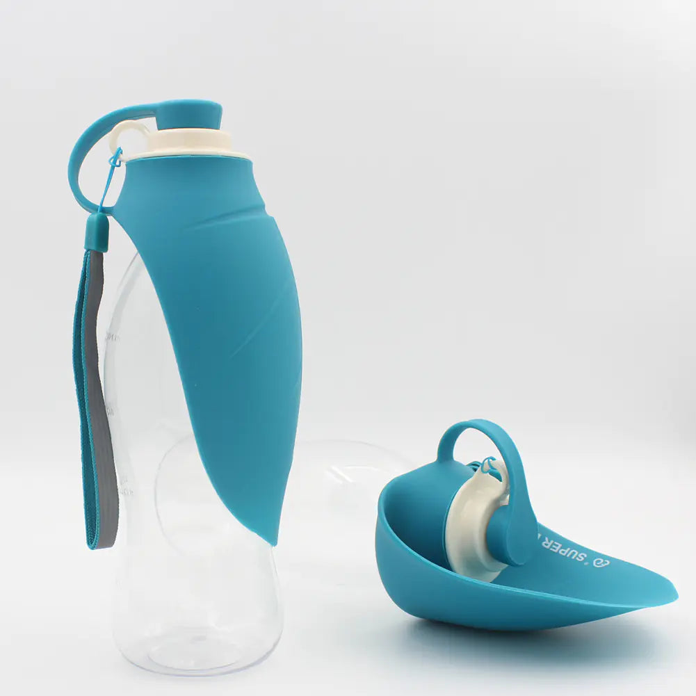 Botella de agua para mascotas portátil
