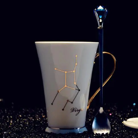 Vaso de cerámica del signo zodiacal