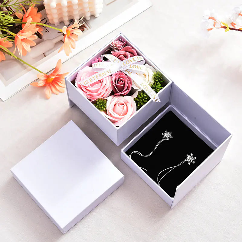 Caja de regalo blanca - Erlif