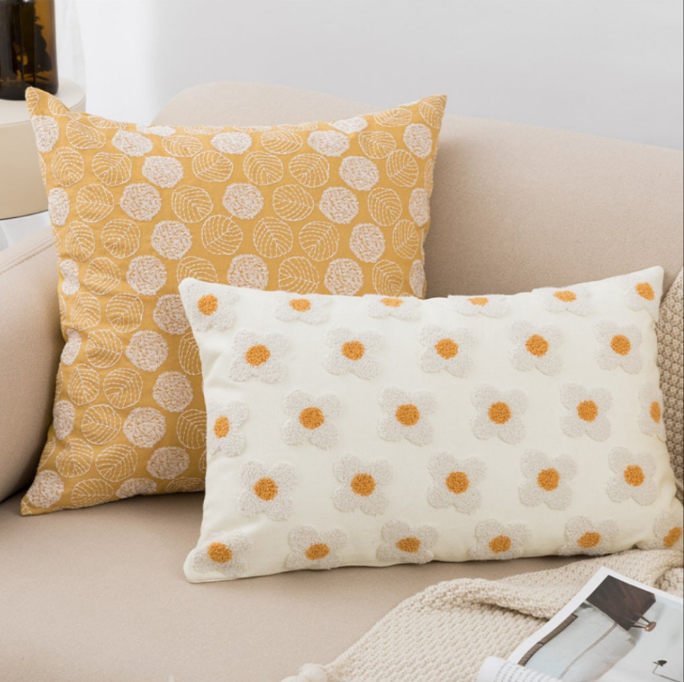 Funda de almohada bordada