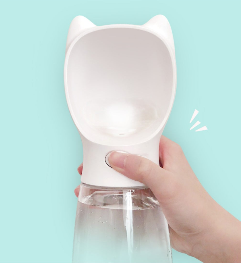Botella de agua portátil para perros