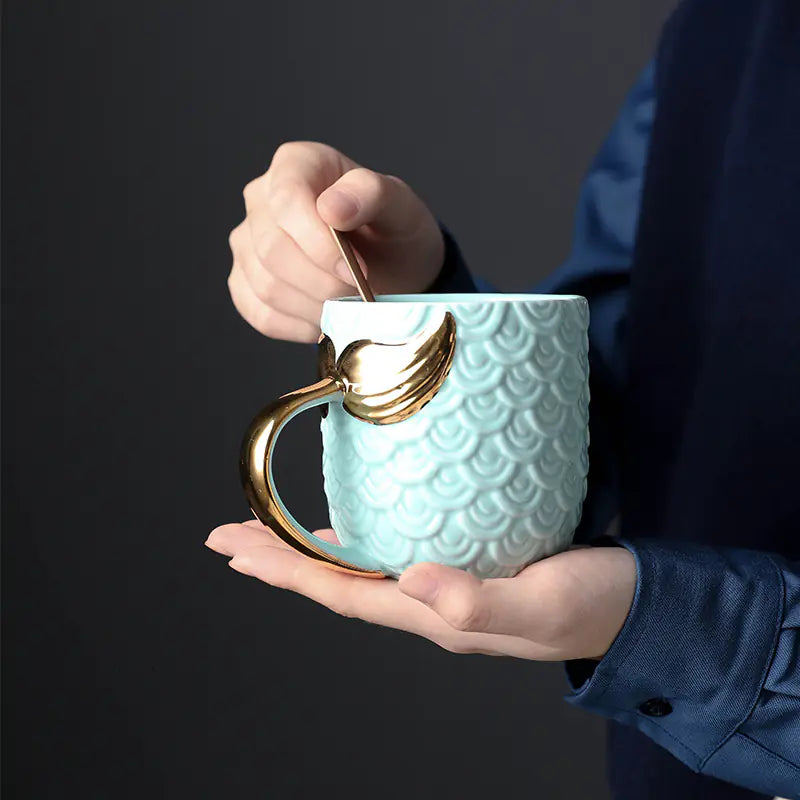 Taza de cerámica de sirena