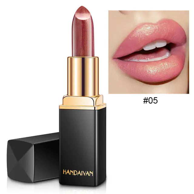 Labial brillante resistente al agua