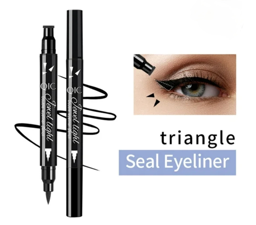 Delineador de ojos con sello Waterproof
