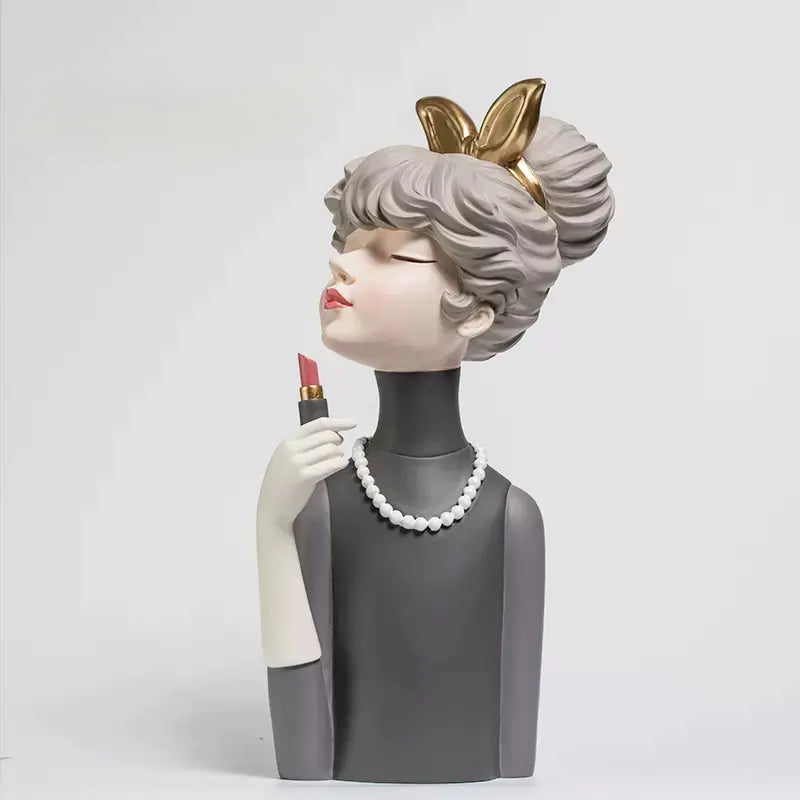 Figura decorativa y almacenamiento