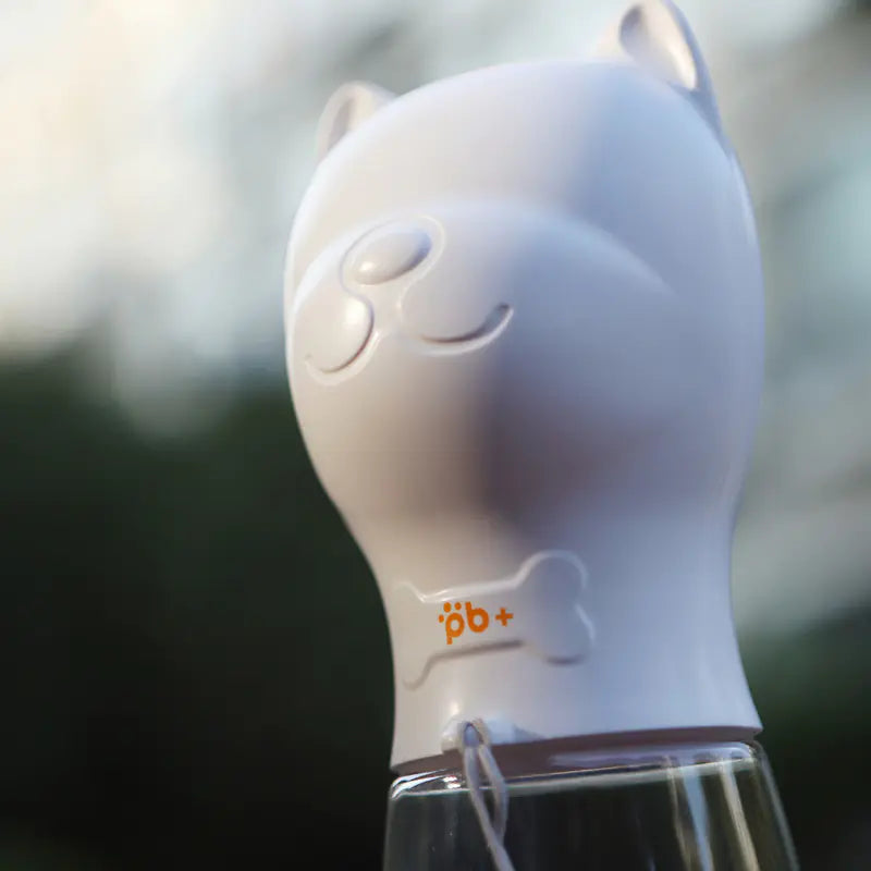 Botella de agua portátil para perros