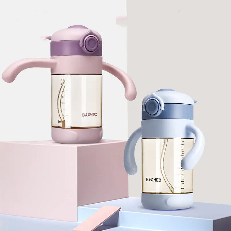 Vaso con pajita para niños