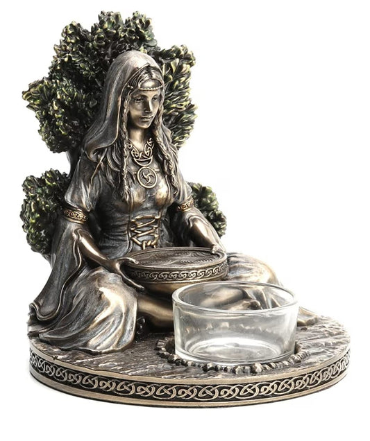 Estatuilla céltica portavelas - Erlif 