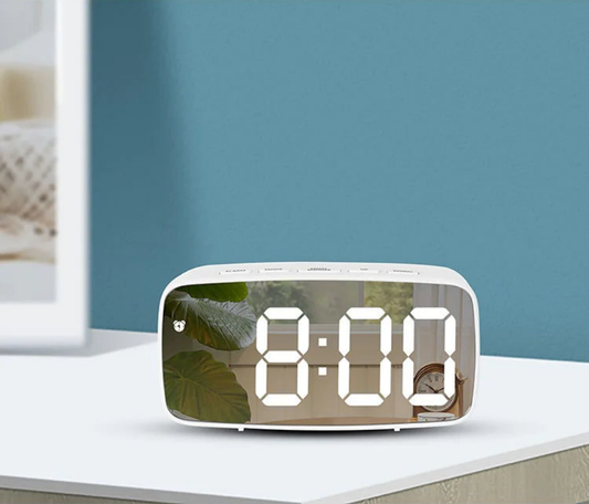 Reloj despertador LED