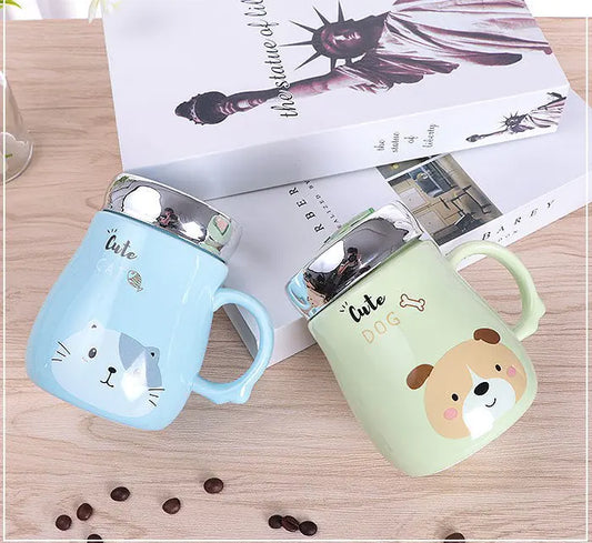 Taza de cerámica con tapa