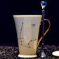 Vaso de cerámica del signo zodiacal